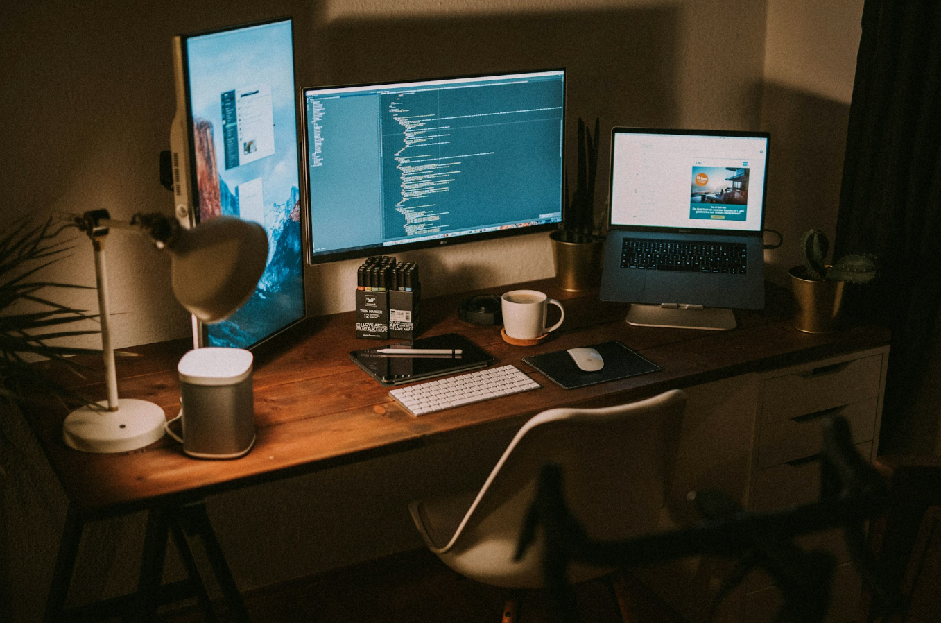 Puis-je conserver mon câble TB4, mon moniteur, mon SSD et les accessoires de ma station d’accueil en passant à Thunderbolt 5 ?