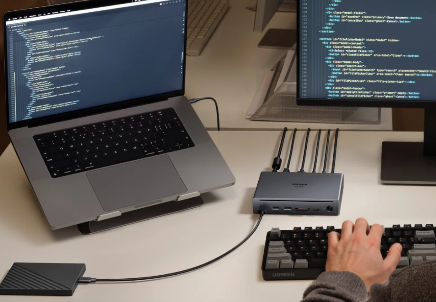Pourquoi une station d’accueil Thunderbolt 5 est un achat plus intelligent que du stockage supplémentaire ou plus de dongles