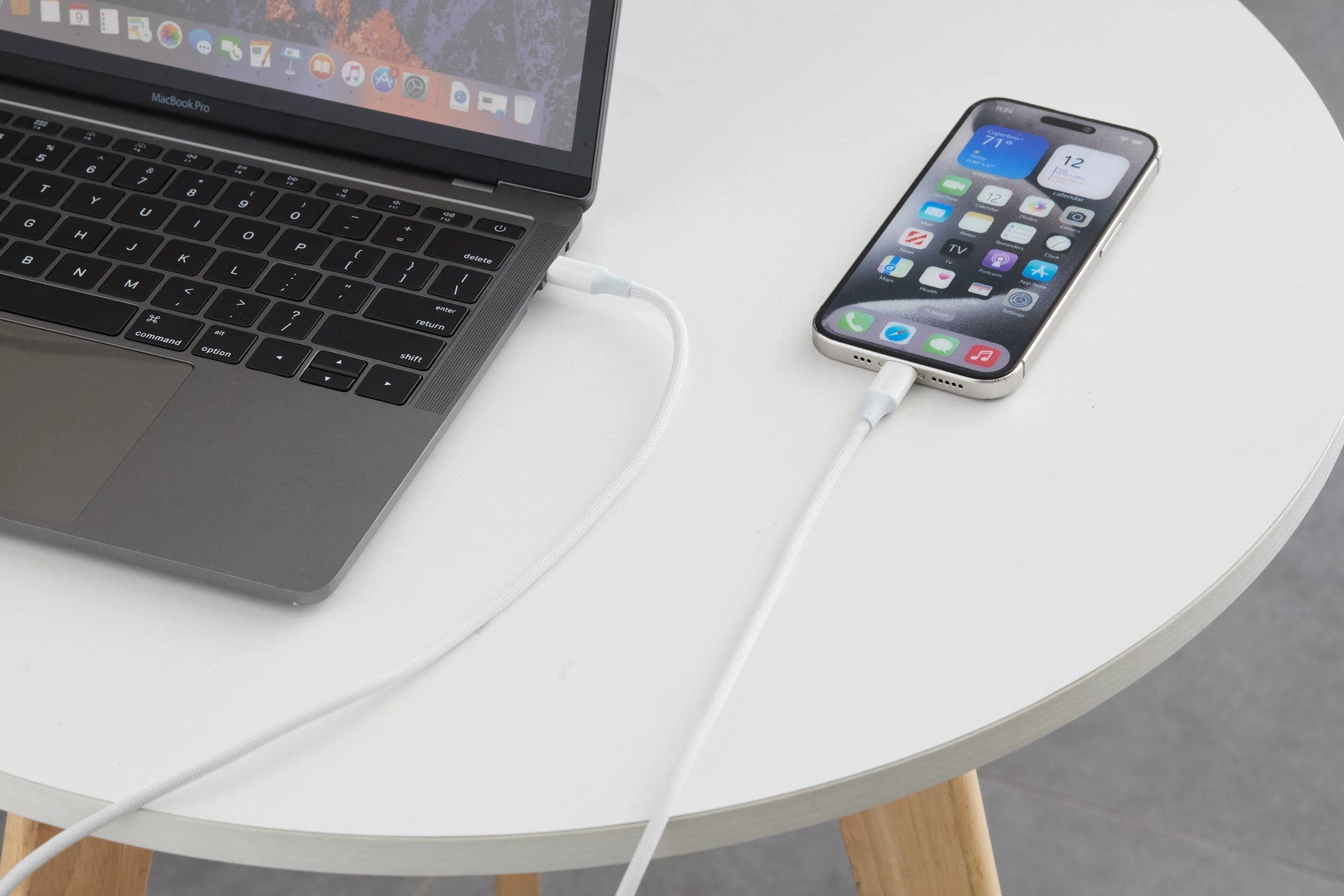 Quel chargeur utilise l’iPhone 15 ? Voici comment choisir le bon