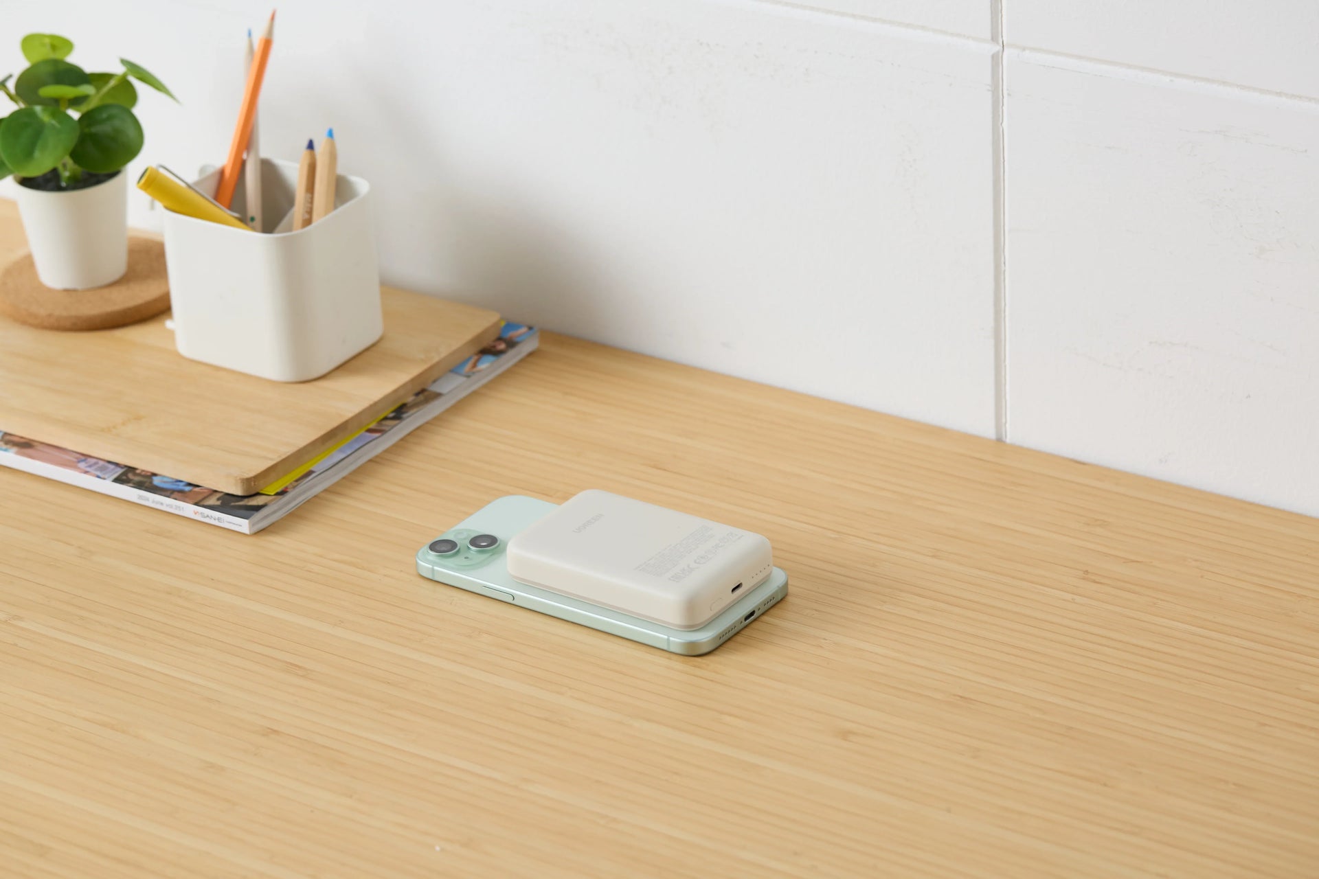 Soyez Toujours Branché : Astuces pour Trouver une Prise à la Bibliothèque