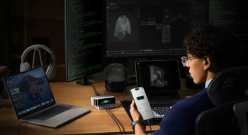 Un chargeur de bureau USB-C peut-il charger deux ordinateurs portables ?