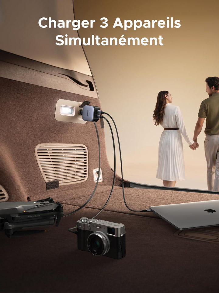 Chargez trois appareils à la fois dans votre voiture avec le chargeur de voiture UGREEN Nexode 90W avec câble USB-C rétractable – le chargeur de voyage idéal qui allie vitesse, compacité et efficacité pour vos déplacements.